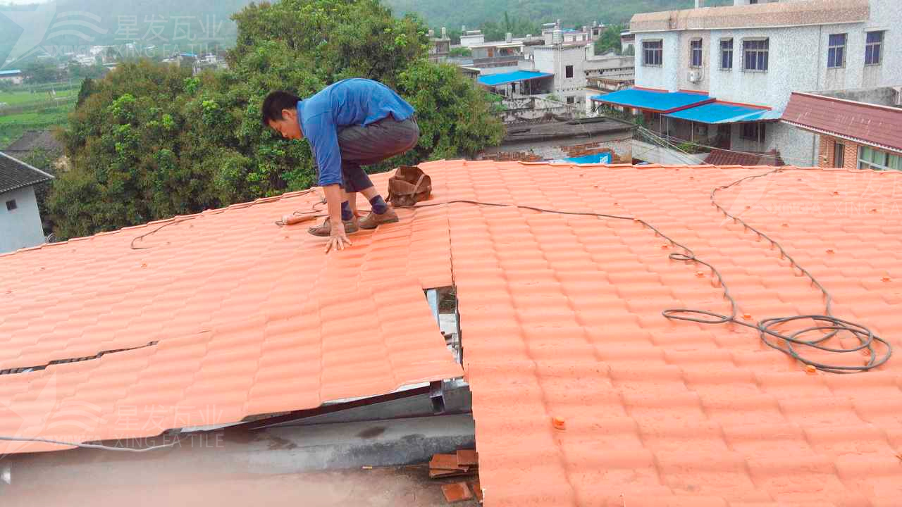 温州屋顶铺设安装合成树脂瓦时，牢牢记住这3点，就不怕屋顶出问题！